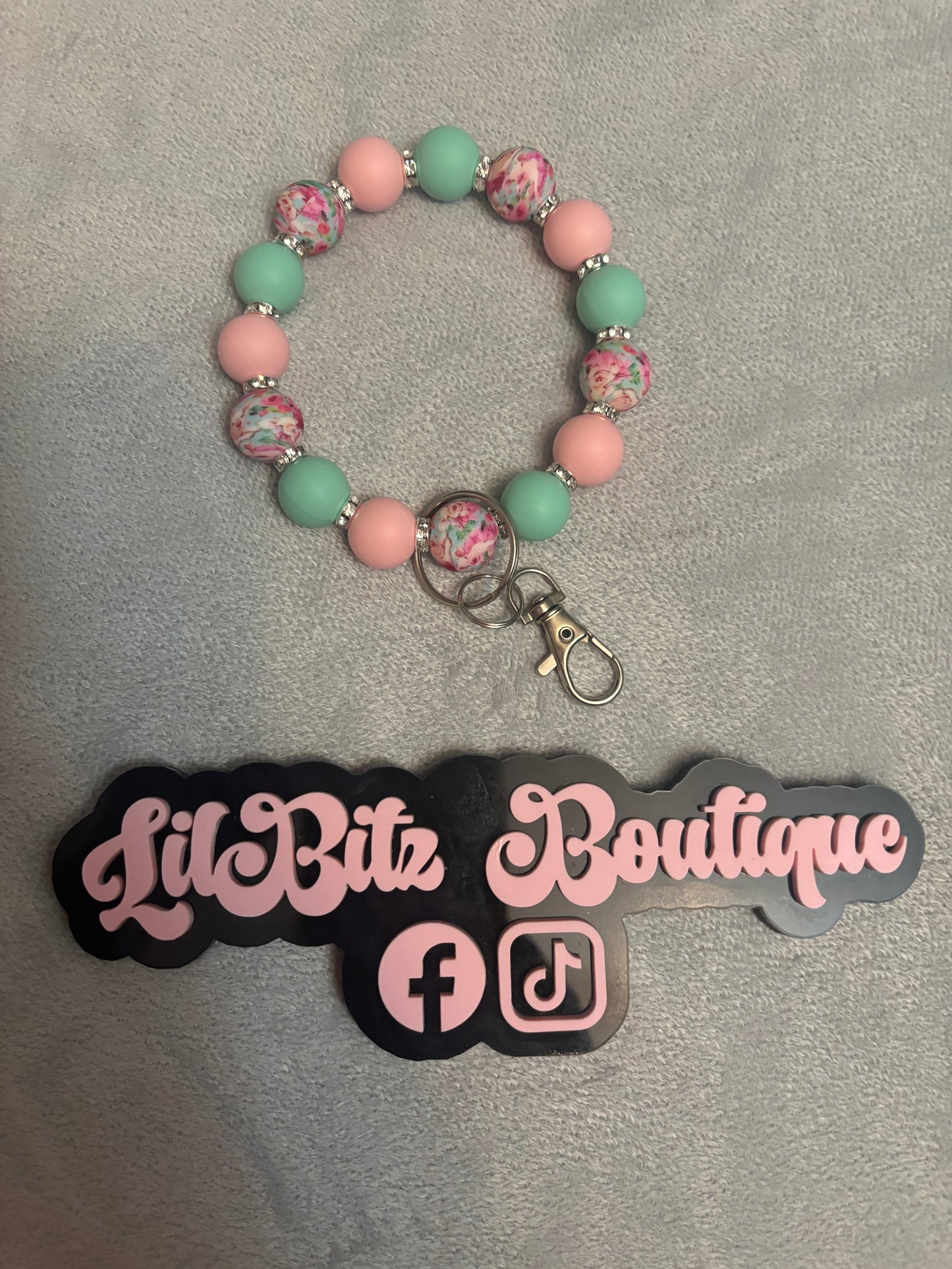 Wristlet