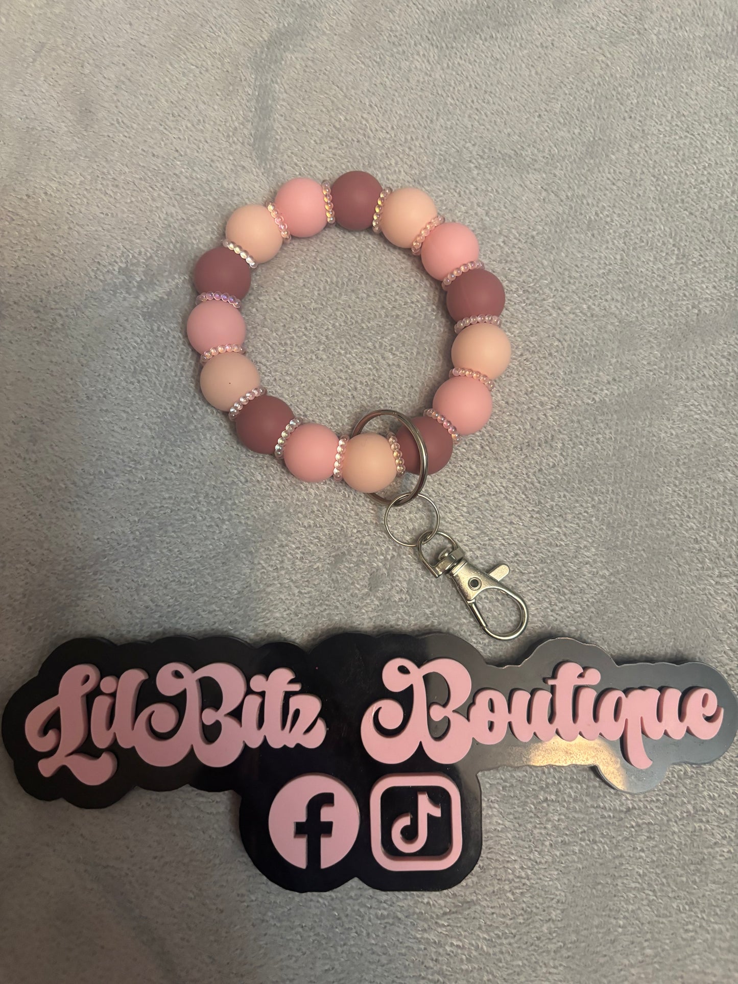 Wristlet