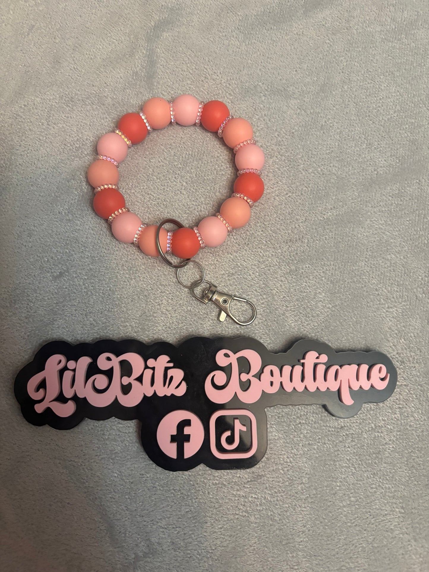 Wristlet