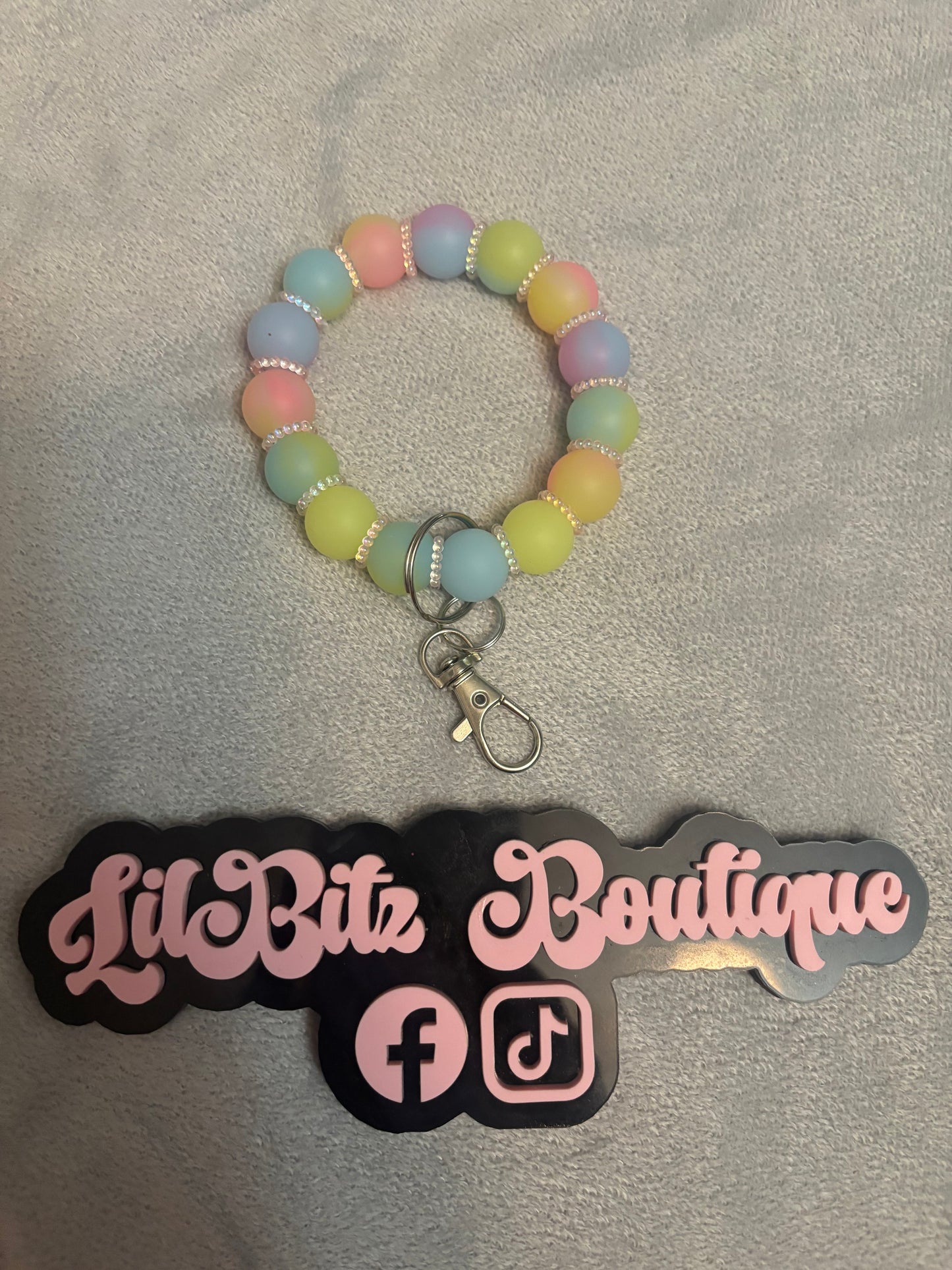 Wristlet