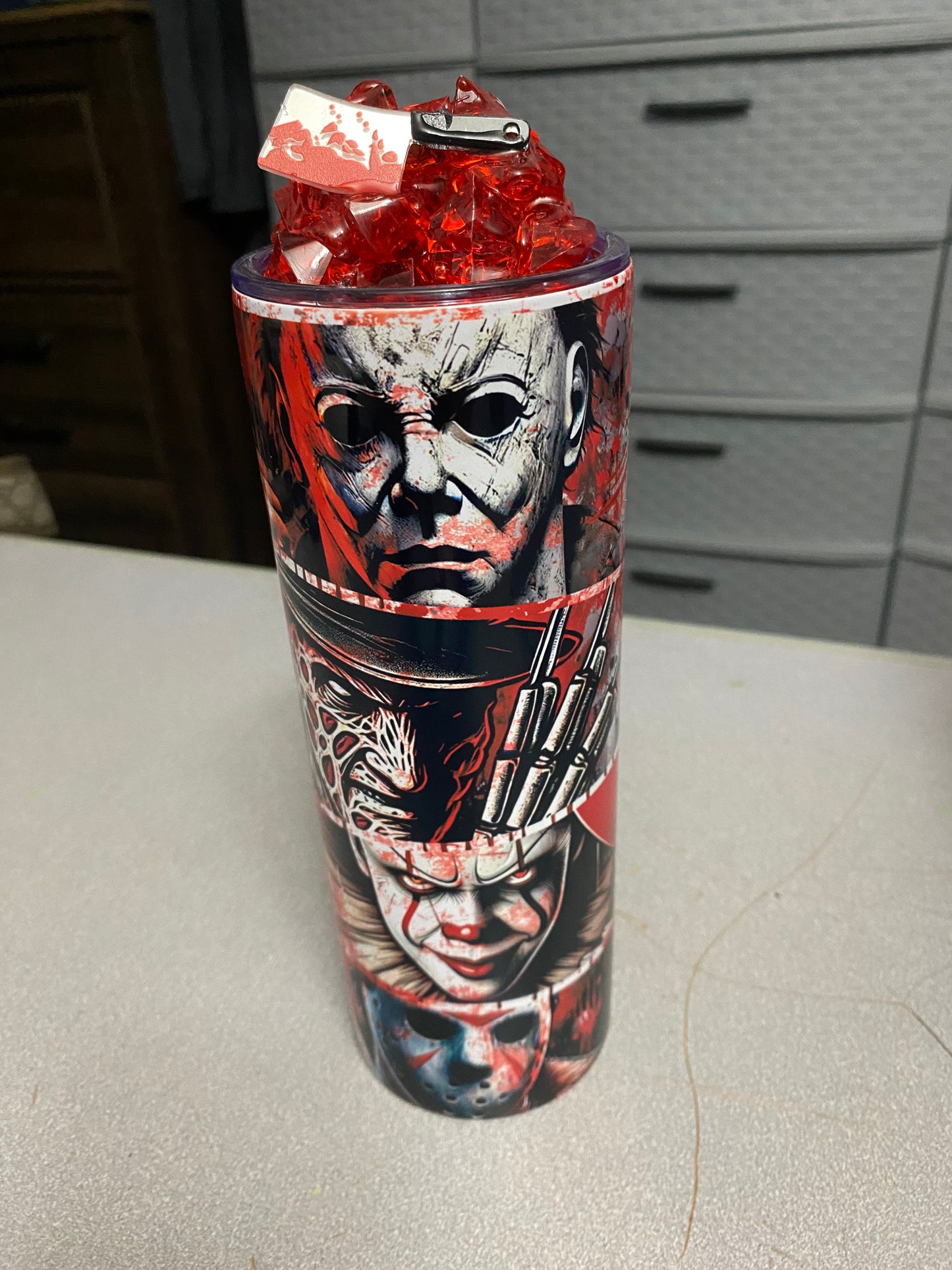 Horror tumbler