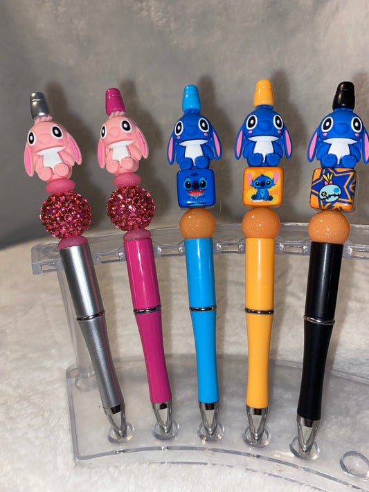 Blue guy and pink girl